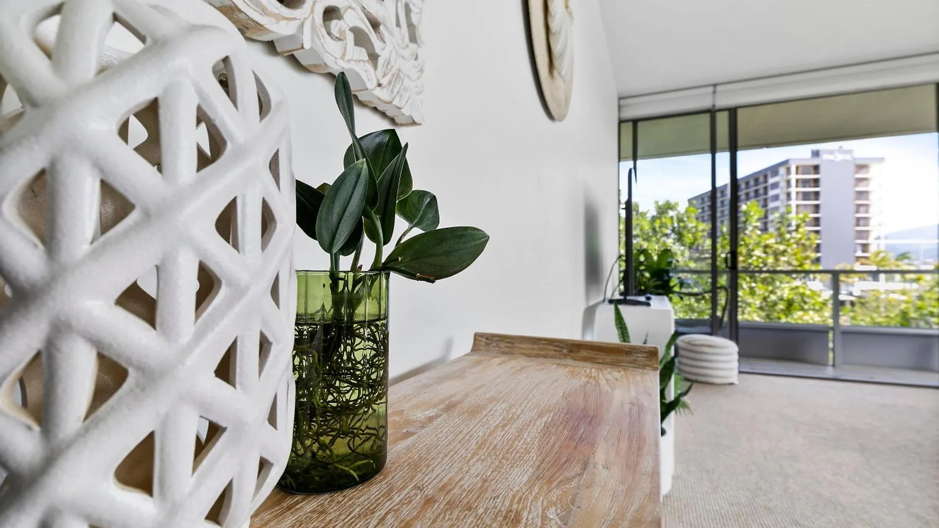 Appartement Coastal Harbour Lights -Pool Gym & Prime Location à Cairns Australie